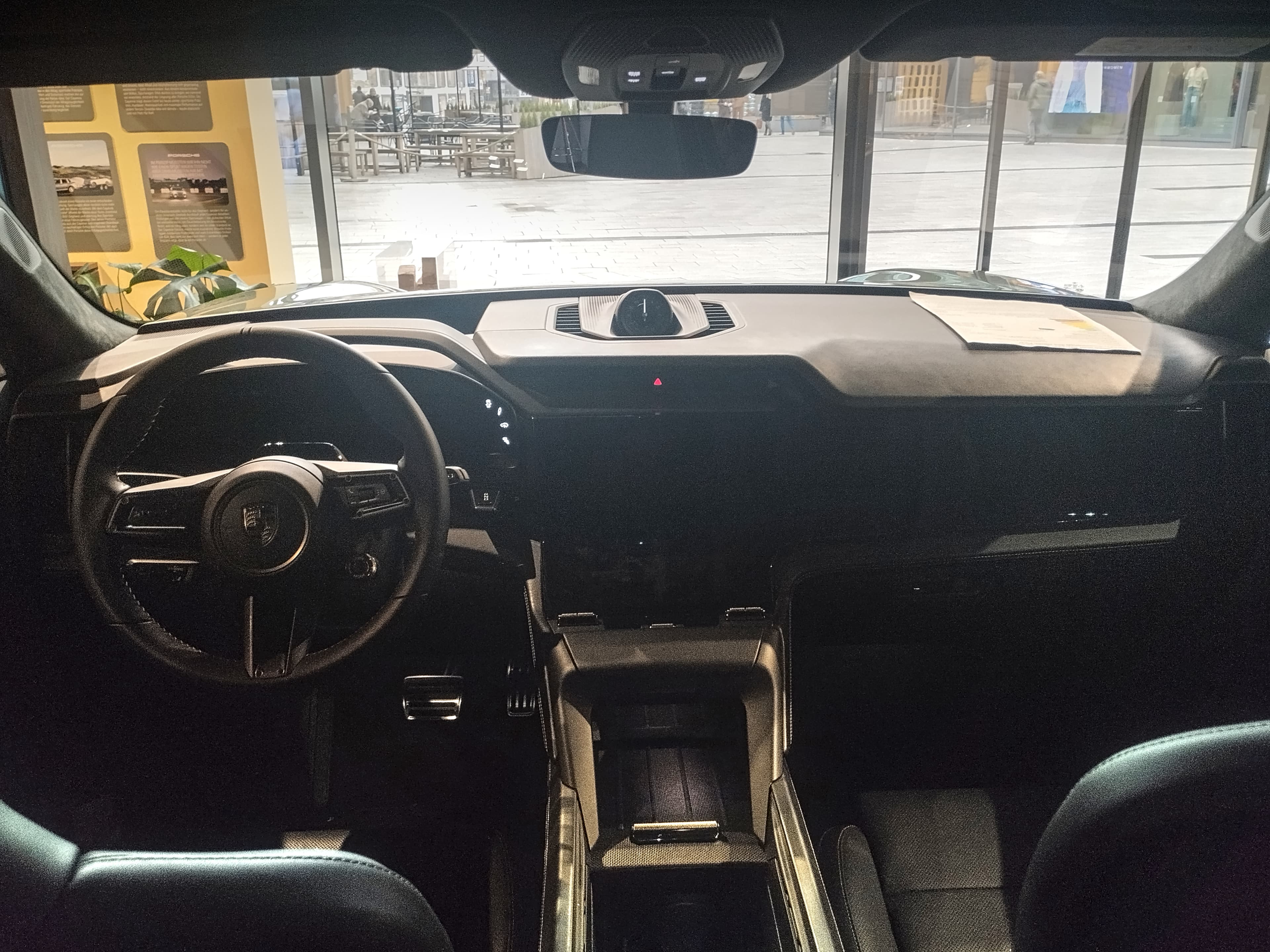 Porsche Cayenne Electric