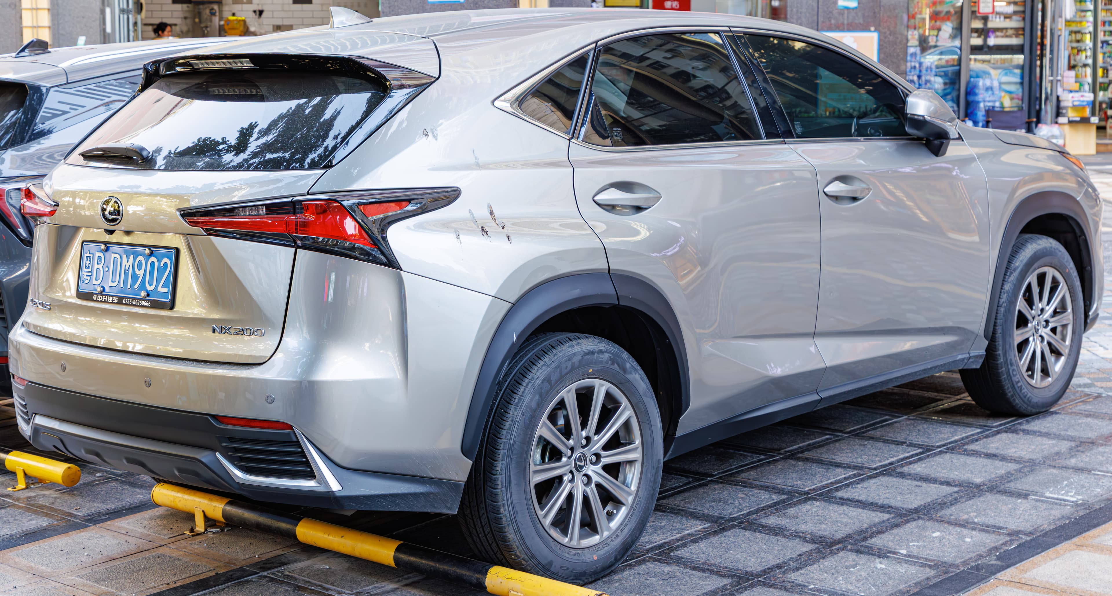 Lexus NX