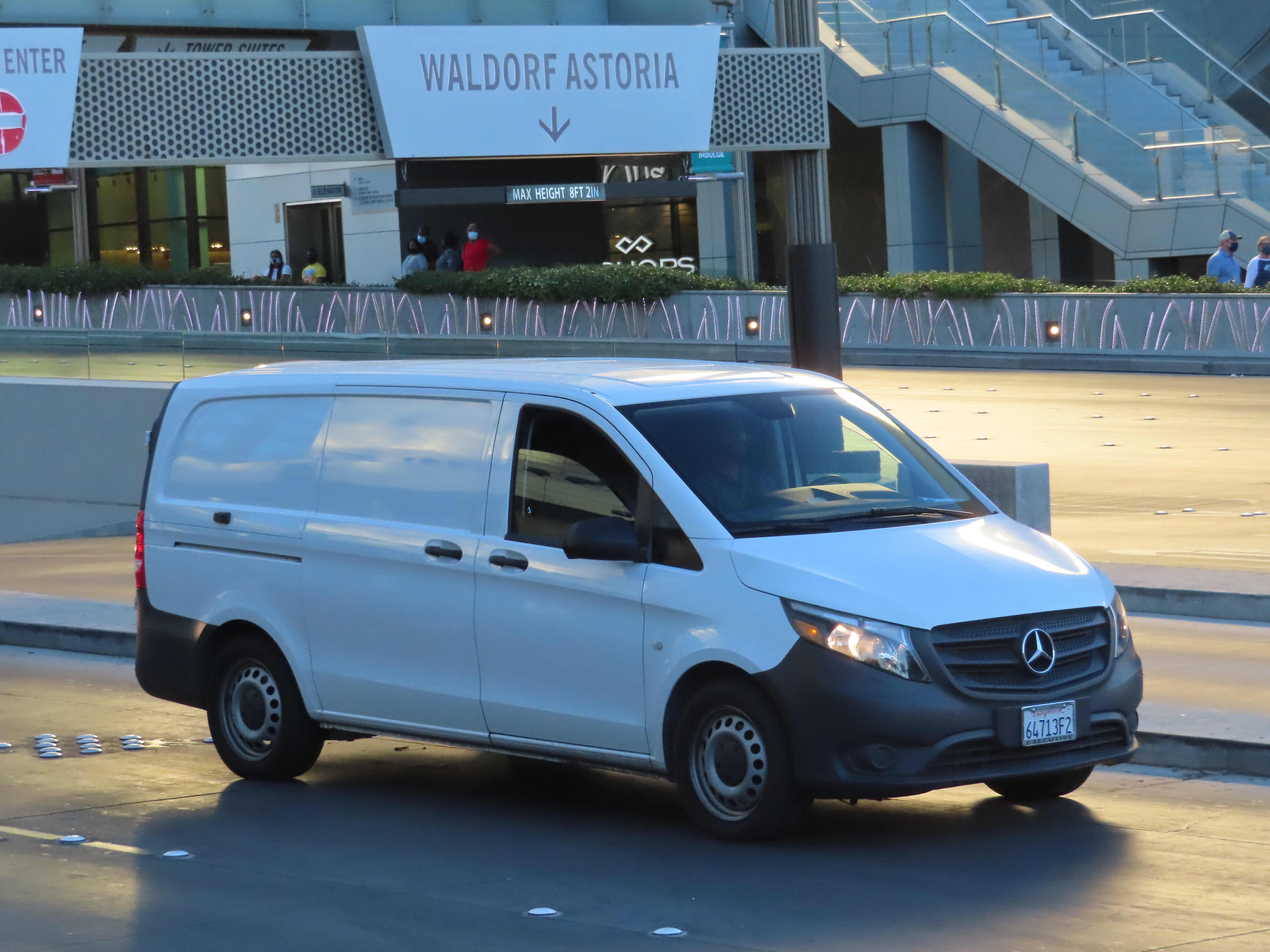 Mercedes-Benz Metris